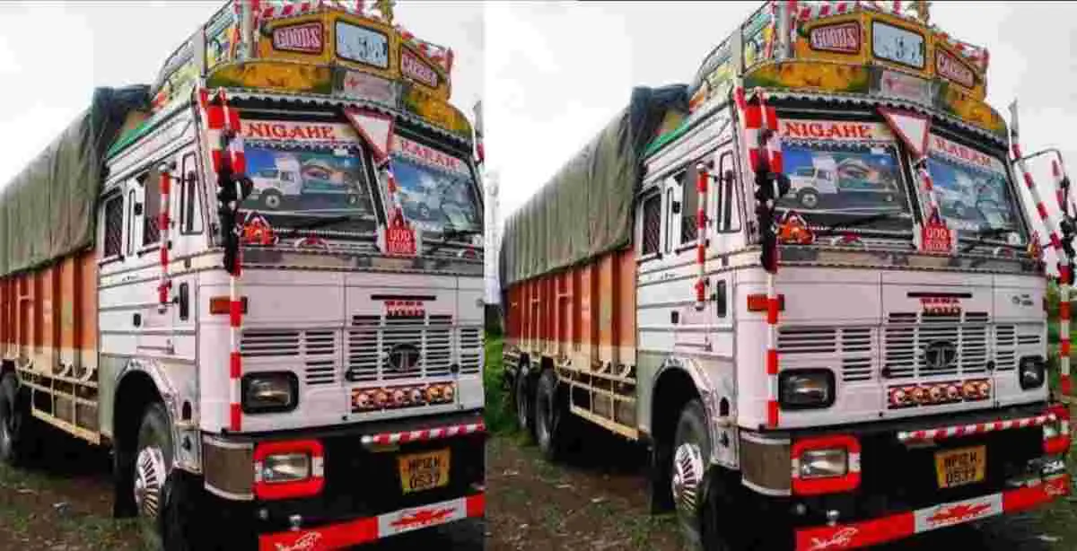 Uttarakhand truck and bike collision