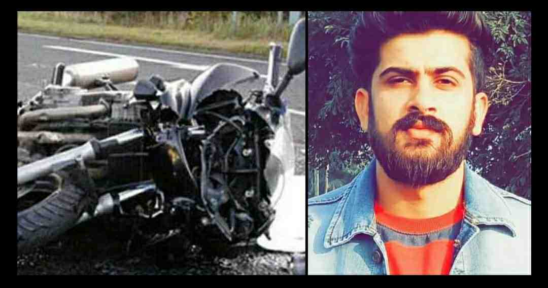 Uttarakhand News : rudrapur Accountant anmol died in road accident were going to school on bike