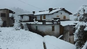Uttarakhand weather Snowfall