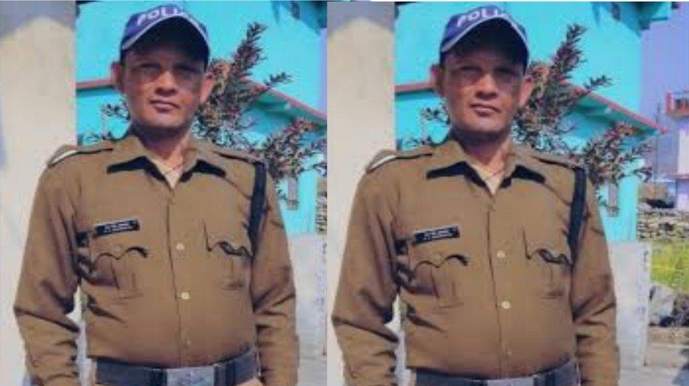 Uttarakhand news: Police constable Dan Singh Ghughtyal died in Bageshwar.