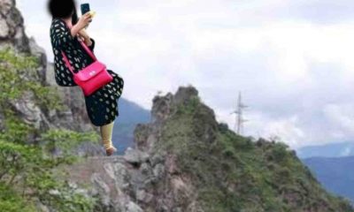 Uttarakhand news: selfie taking women fall in ditch tota ghati Accident