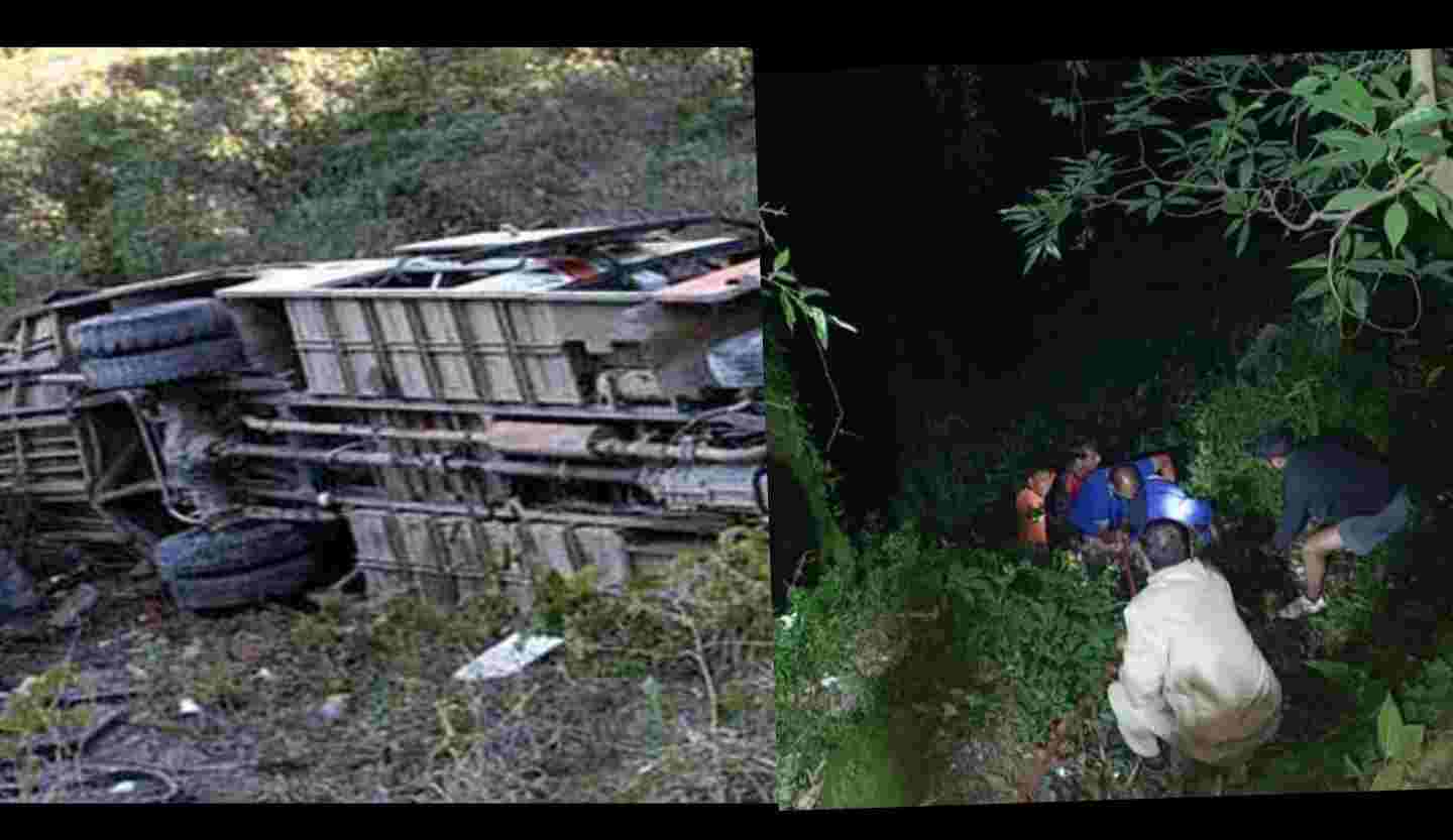 Uttarakhand: in mansoorie bus accident Two people seriously injured bus fall down in ditch during parking