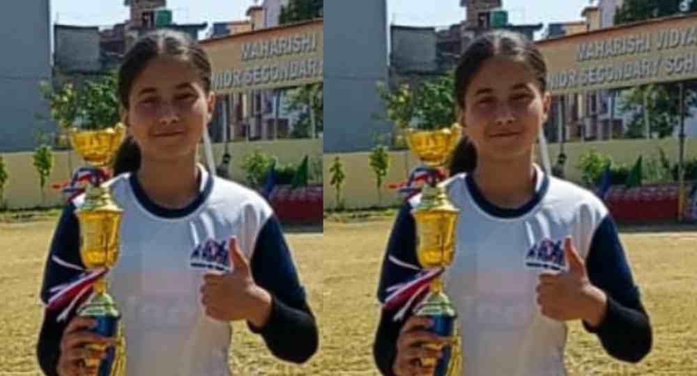 Riya Khatri football player kotdwar Pauri Garhwal