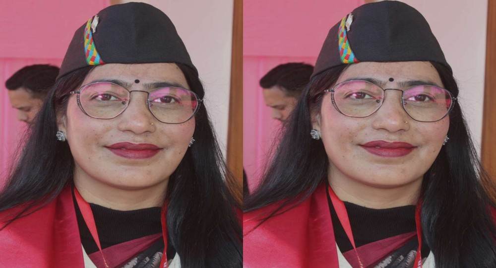Suman Pilkhwal almora got gold medal M.A. history uttarakhand Open University
