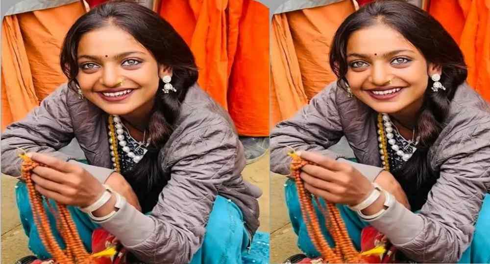 Monalisa Prayagraj Mahakumbh viral girl
