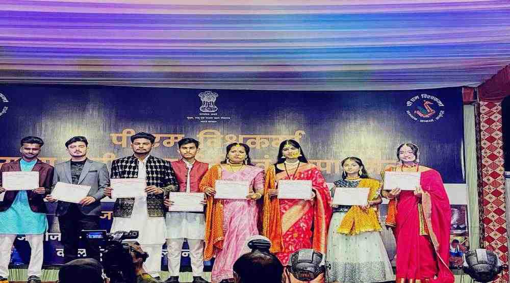 Khatima fashion show Ritu Joshi model