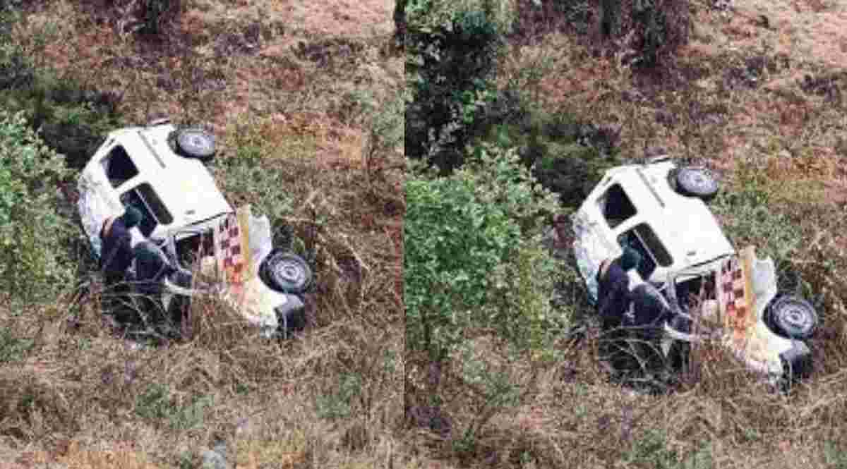 Almora News live ambulance Accident
