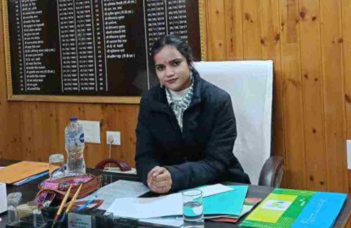 Uttarakhand news: Anushka block development Officer BDO ukhimath rudraprayag from Chamoli