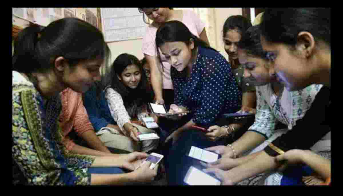 CBSE 10TH BOARD RESULT: CBSE 10th board exam result declared, girls were ahead