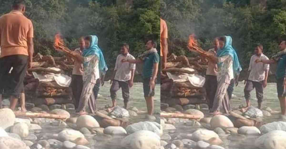 Gangolihat daughter Kalpana took responsibility of last funeral her father seraghat Pithoragarh Uttarakhand Live news today