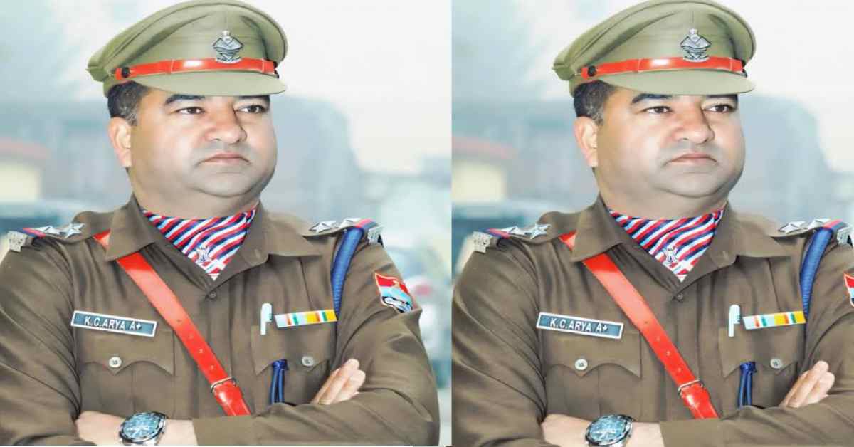 udham Singh Nagar Police SI Krishna Chandra Arya got Union Home Minister Efficiency Medal for great investigation in nanakmatta family murder case uttarakhand latest news today