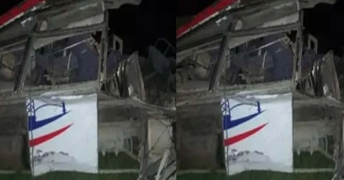 Pithoragarh nepal marriage bus accident. 13 died Jhulaghat border baitari today