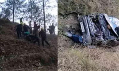 Almora car accident today: अल्मोड़ा शादी से लौट रही कार खाई में गिरी, मासूम समेत 3 की गई जिंदगी