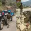 Almora road accident today: Deghat tractor trolley overturned, two youths darshan Chandan Singh from the chintoli village: