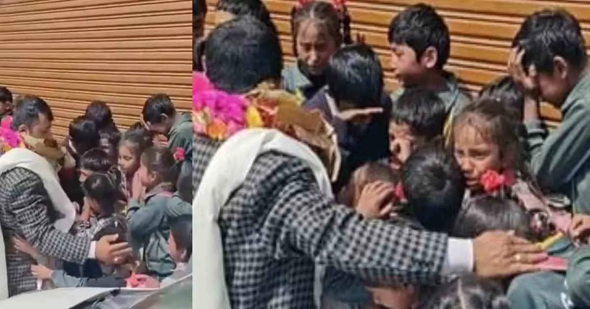Chamoli teacher news today: farewell of nandanagar teacher Narendra Chauhan viral student crying uttarakhand breaking