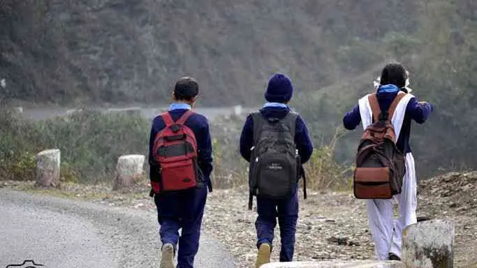 Pauri Garhwal school close leopard Guldar attack Pokhara block area uttarakhand breaking news