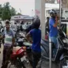 Uttarakhand Petrol diesel crisis: iran israel war One day stock left in petrol diesel crisis in Uttarakhand breaking news today