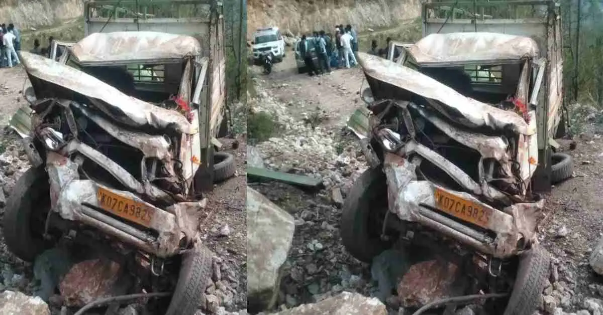 Uttarkashi accident today: pickup fell into ditch chinyalisaur road Uttarkashi driver suraj of tehri garhwal died