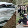 Dehradun car Accident today: tourist car fell into ditch in kalsi vikasnagar sahiya road 2 died on the spot